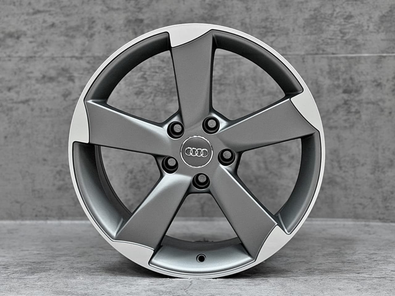Audi Audi 17 Rotor