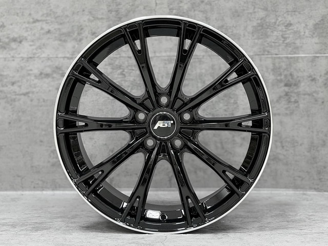 Audi Audi 18 ABT