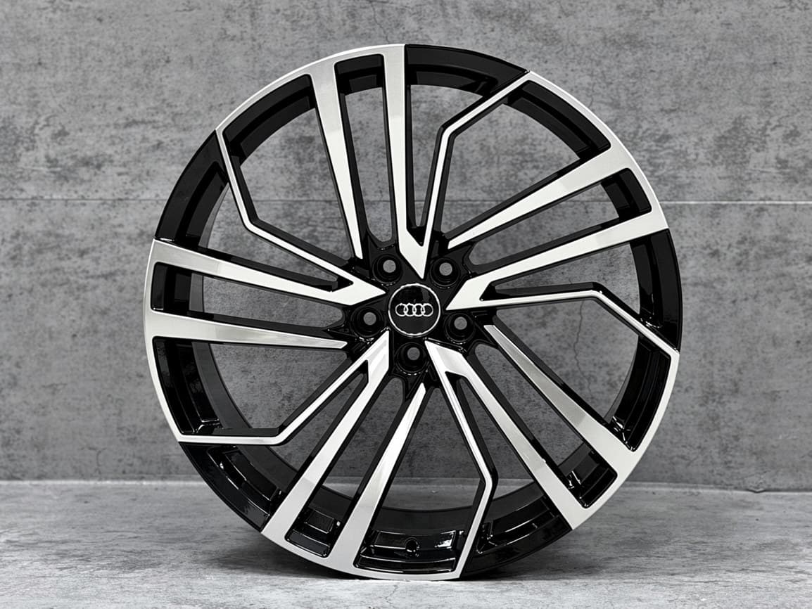 Audi Audi 22 Multi Spoke