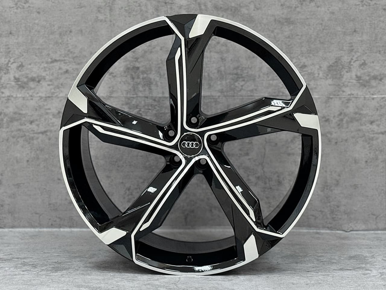 Audi Audi 23